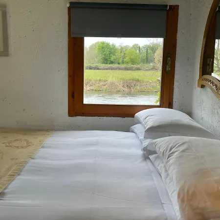 La Finestra Sul Fiume Отель типа 